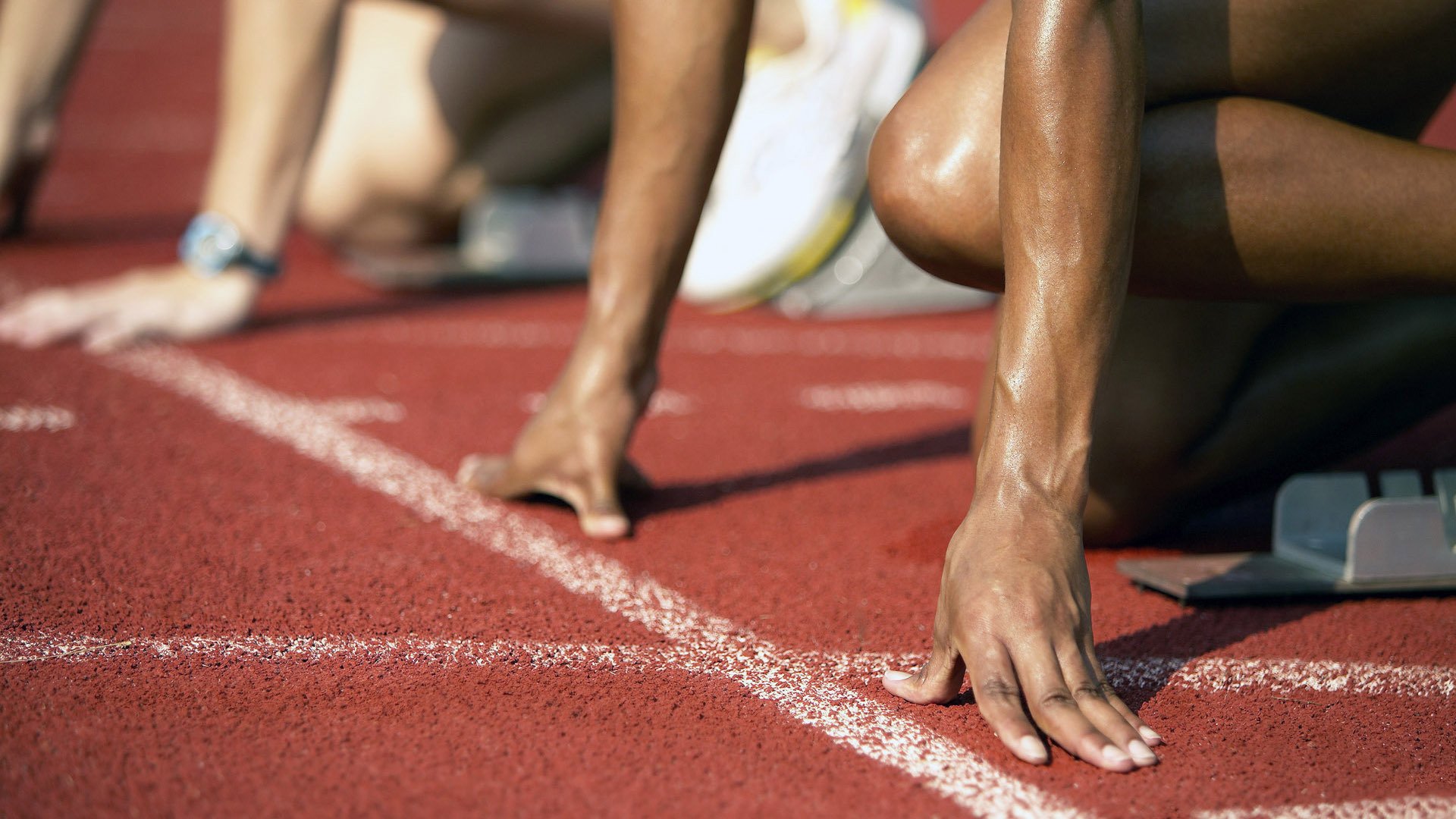 赛道上的逆袭，索伯车队如何以战术智慧与皮亚斯特里的关键制胜逆转红牛王朝